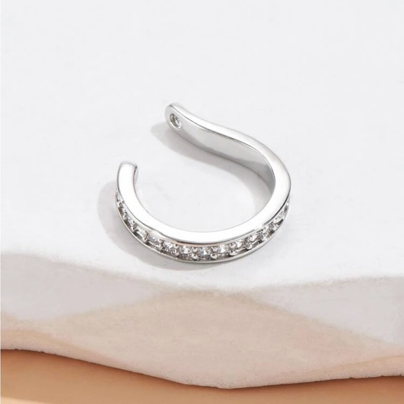 Rhinestone copper ear cuff - Picture 5 of 6